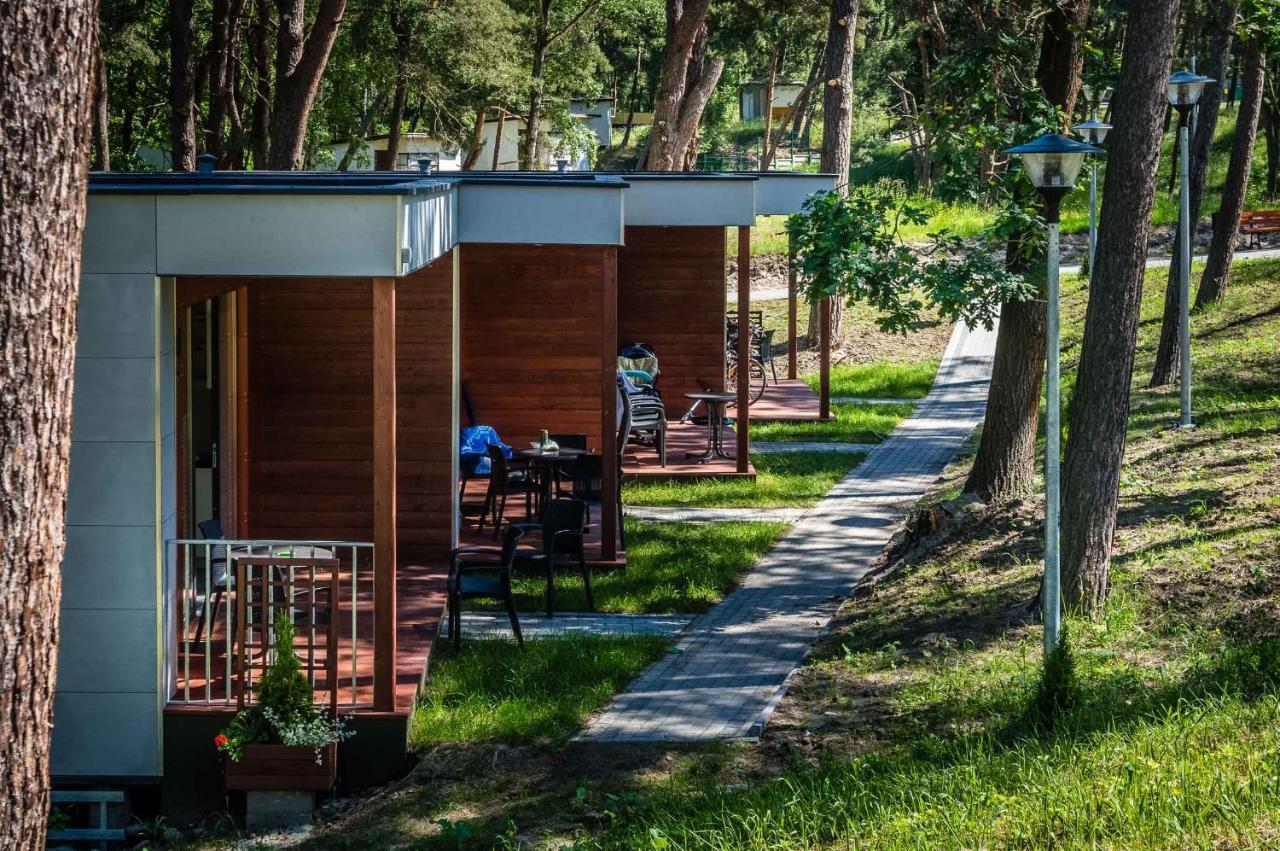 Hotel *** Nat Krynica Morska Luaran gambar