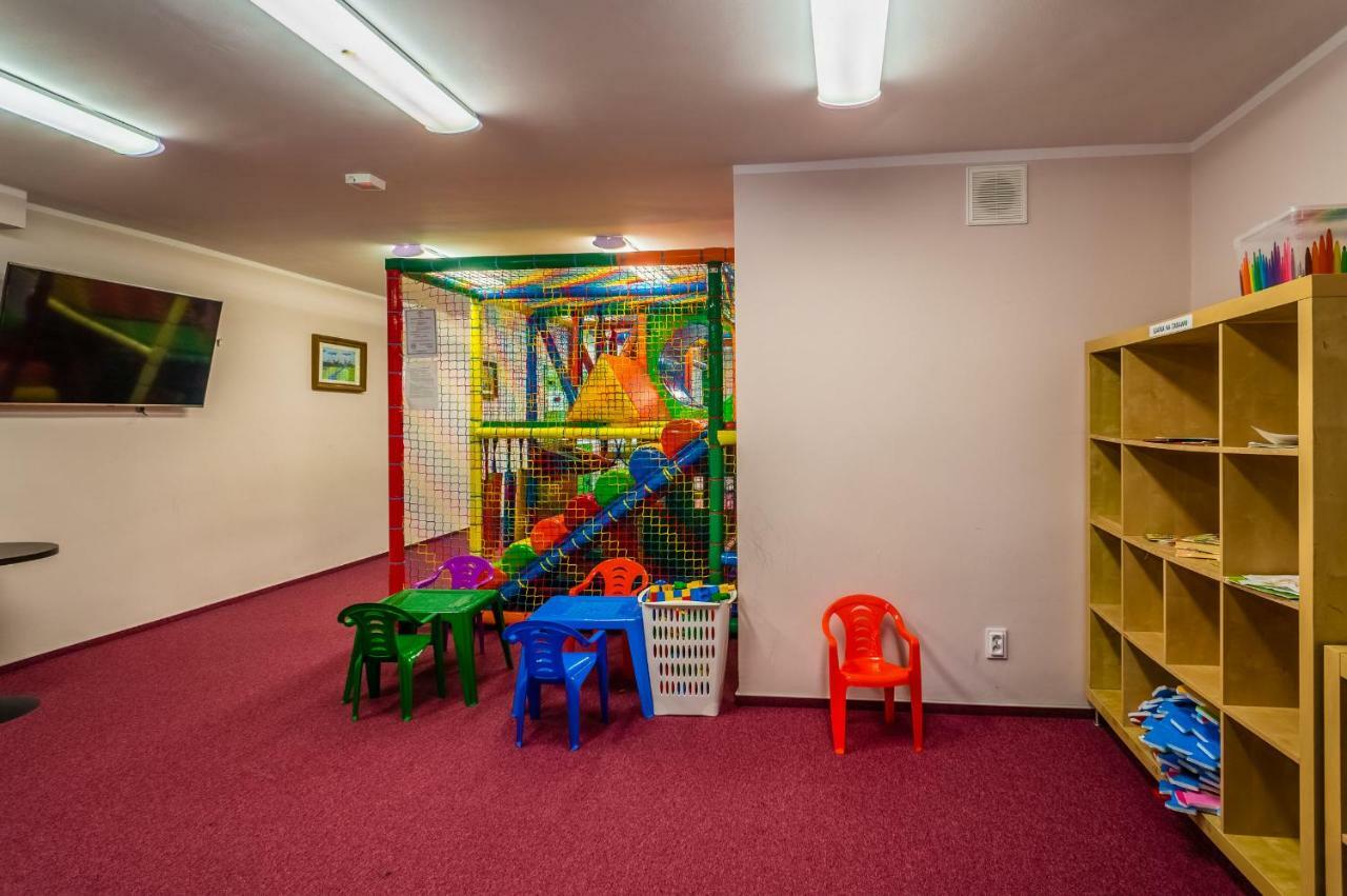 Hotel *** Nat Krynica Morska Luaran gambar